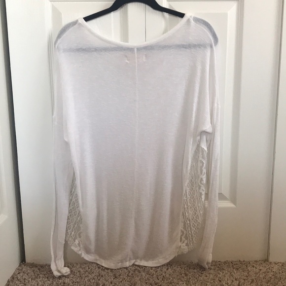 Hollister Lacy, Long Sleeved Shirt - Picture 2 of 3